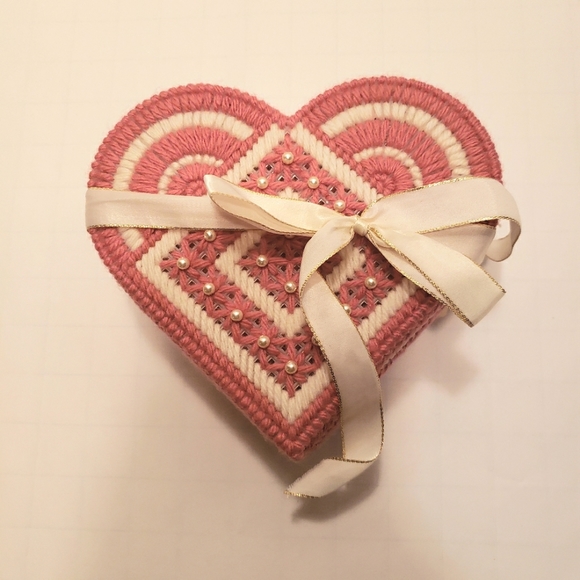Hand Crafted Other - HAND CRAFTED Valentine Gift Box Needlepoint